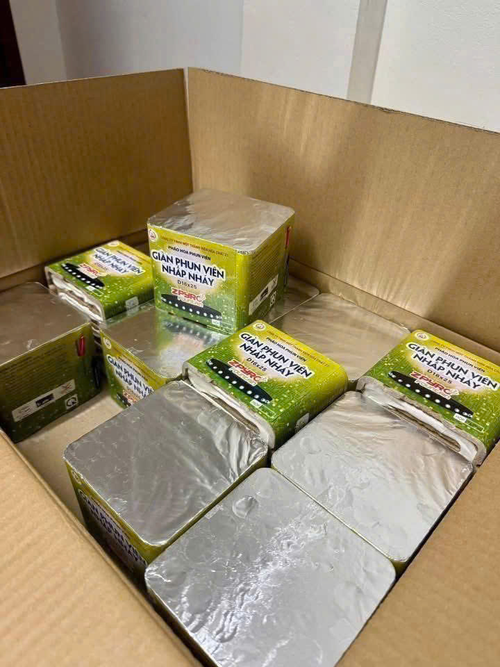 giàn phun viên nhấp nháy